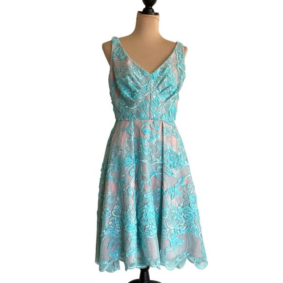 Eva Franco V-Neck Dress 8 Teal Blue Lace Overlay Midi A-Line Fit and Flare Retro - Picture 1 of 16